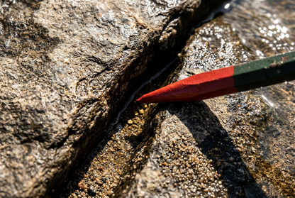 Sluice Fox 19" Crevice Digging Bar – Steel Prospecting Tool
