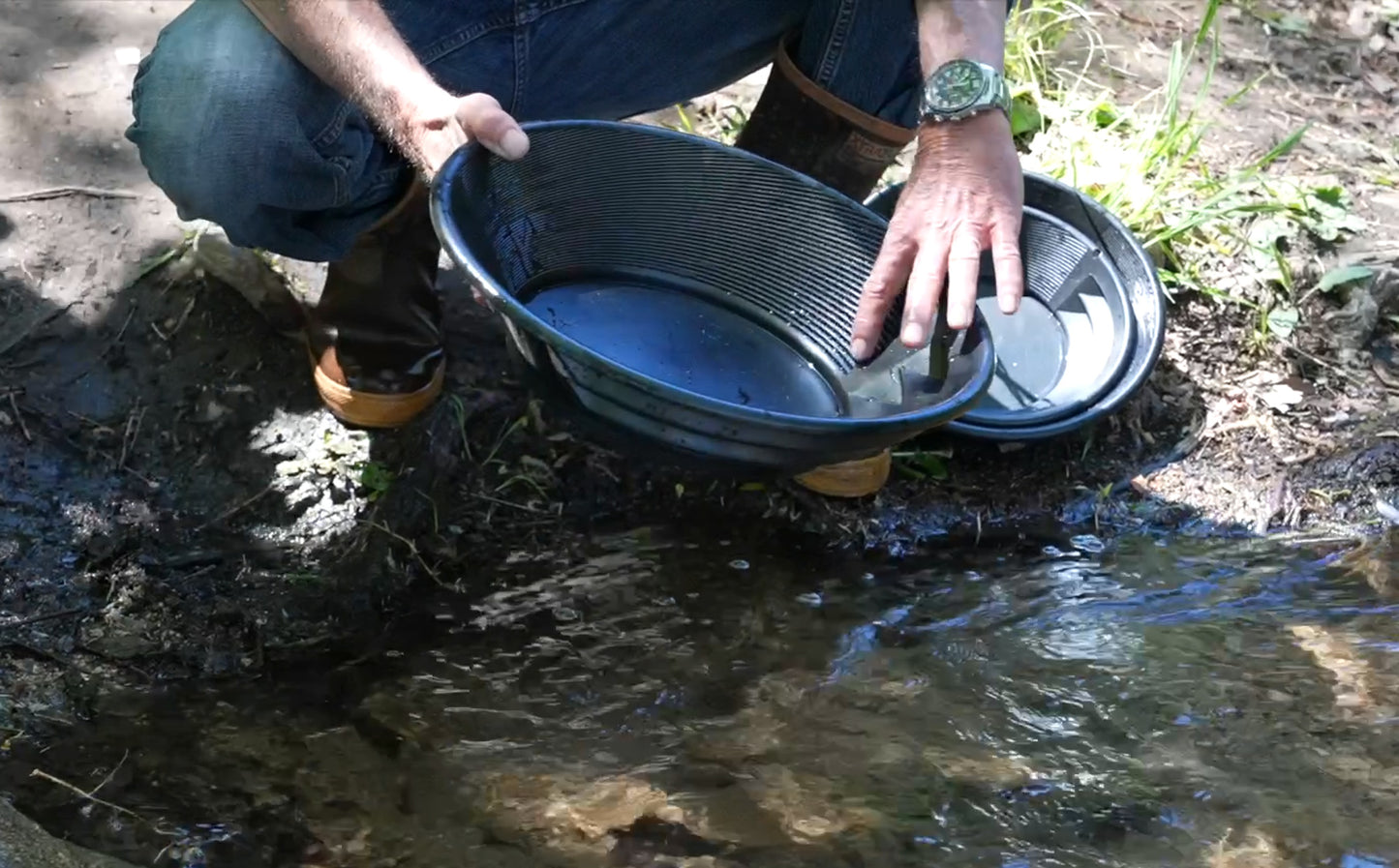Sluice Fox Spiral Gold Pan with Vanishing Riffle