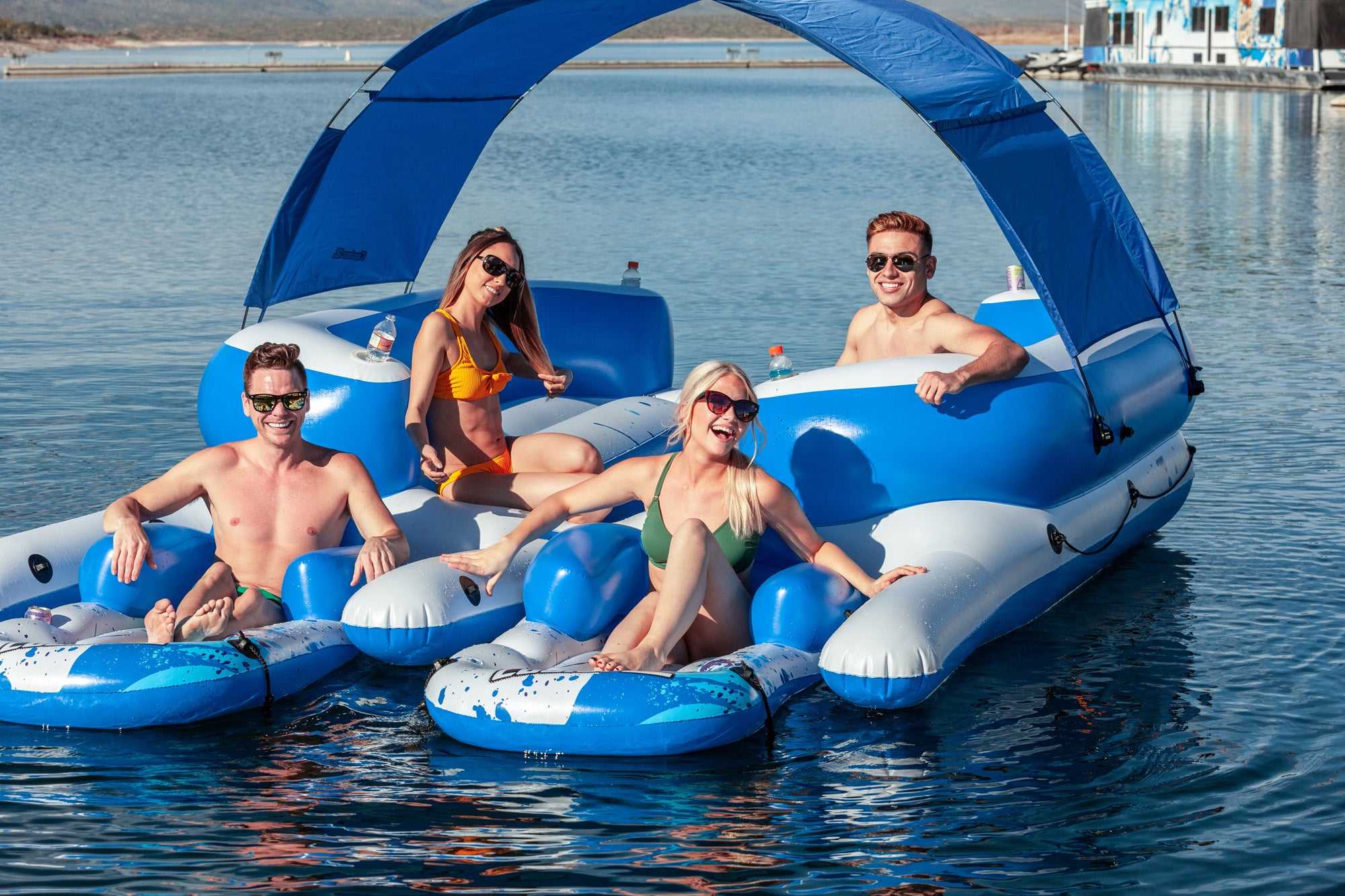 CoolerZ Tropical Breeze III Inflatable 8-Person Floating Island