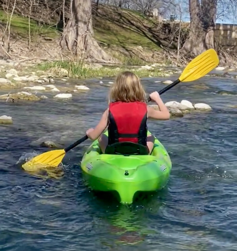 Kids Kayak Paddle for River Tubing and Water Adventures | Double-Sided Oars Ideal for Young Paddlers or on River Runs, Lakes, and Streams | Lightweight, Easy-to-Use