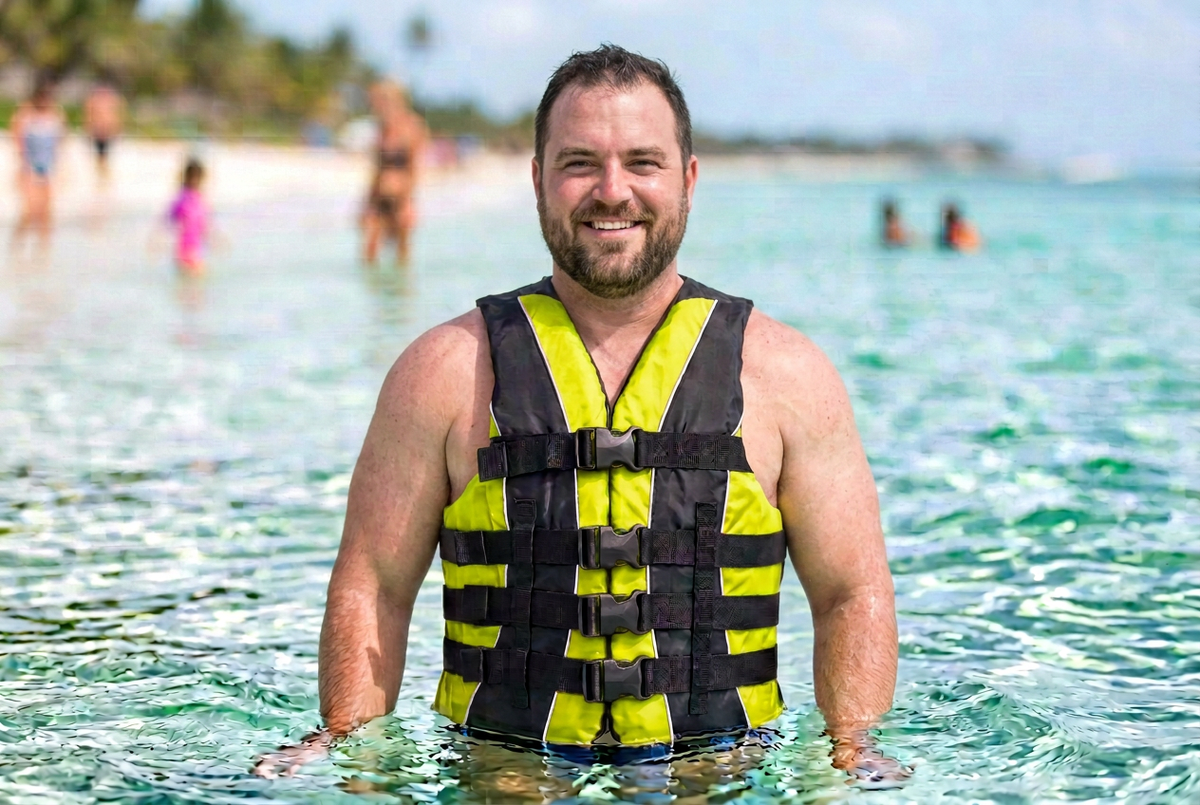 Hardcore Water Sports Premium Neo/Poly Life Jacket | USCG Approved Type III Life Vest for Waterskiing, Boating, Wakeboarding, Canoeing, Tubing